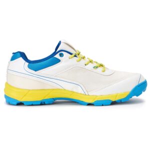 10 Best Cricket Shoes India 2026 – Grip, Speed & Durability 6 Boldfit cricket shoes with moisture-wicking mesh and EVA foam – best value practice cricket spikes for Indian players