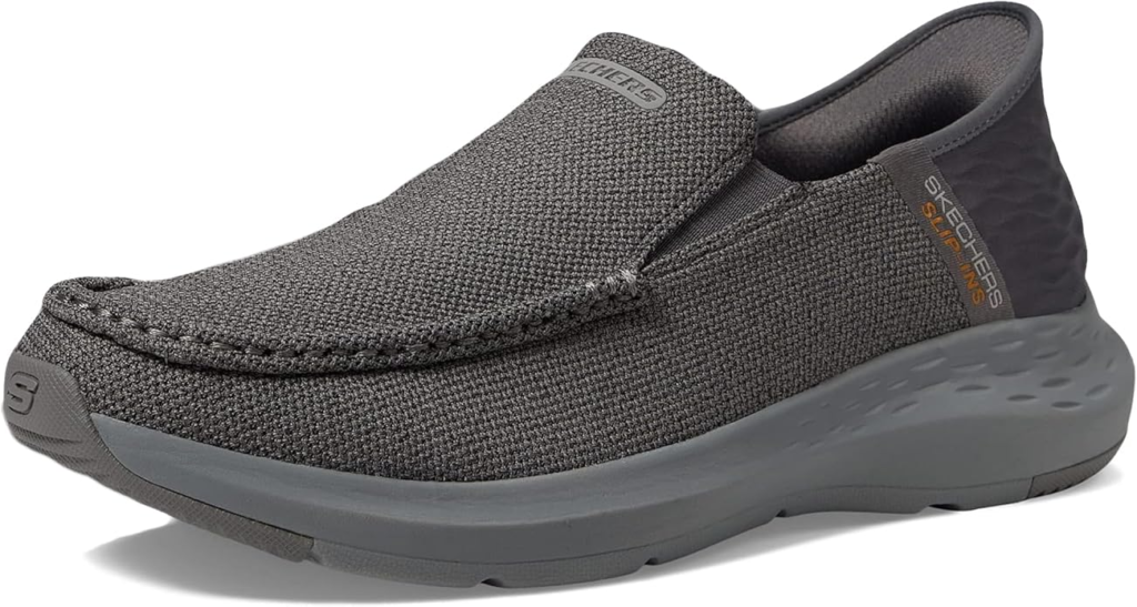 Skechers Men's Parson-Ralven Slip in with canvas upper and Goga Mat arch cushioning for premium support