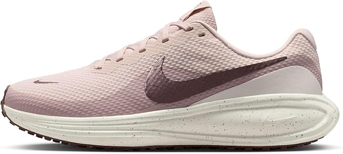 Nike Revolution 8 rocker geometry lightweight concrete walking shoe