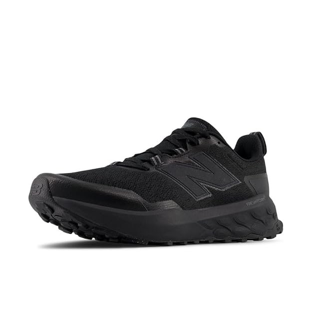 New Balance Fresh Foam X Garoé V2 Trail Running Shoes for Men in Black with Fresh Foam cushioning and rugged trail outsole.