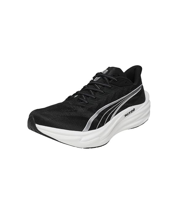Puma Deviate Nitro 4 Wide running shoe with NITROFOAM cushioning and carbon plate for wide feet