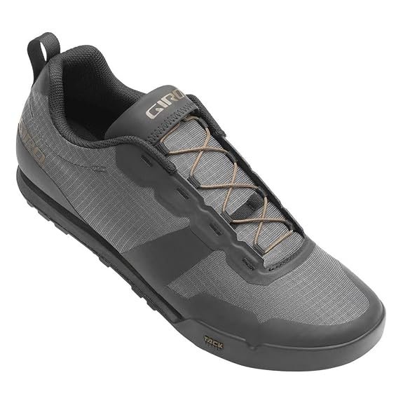 Giro Tracker Fastlace cycling shoes for MTB and gravel riding