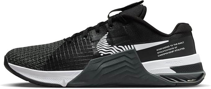 Nike Metcon 8 men's cross training shoes with stable heel, flexible forefoot and durable grip for gym workouts