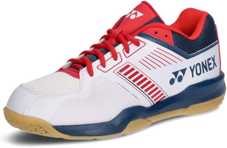 Yonex Power Cushion Strider Flow badminton shoes with cushioned support, non-marking outsole, and stable grip for indoor court movement.